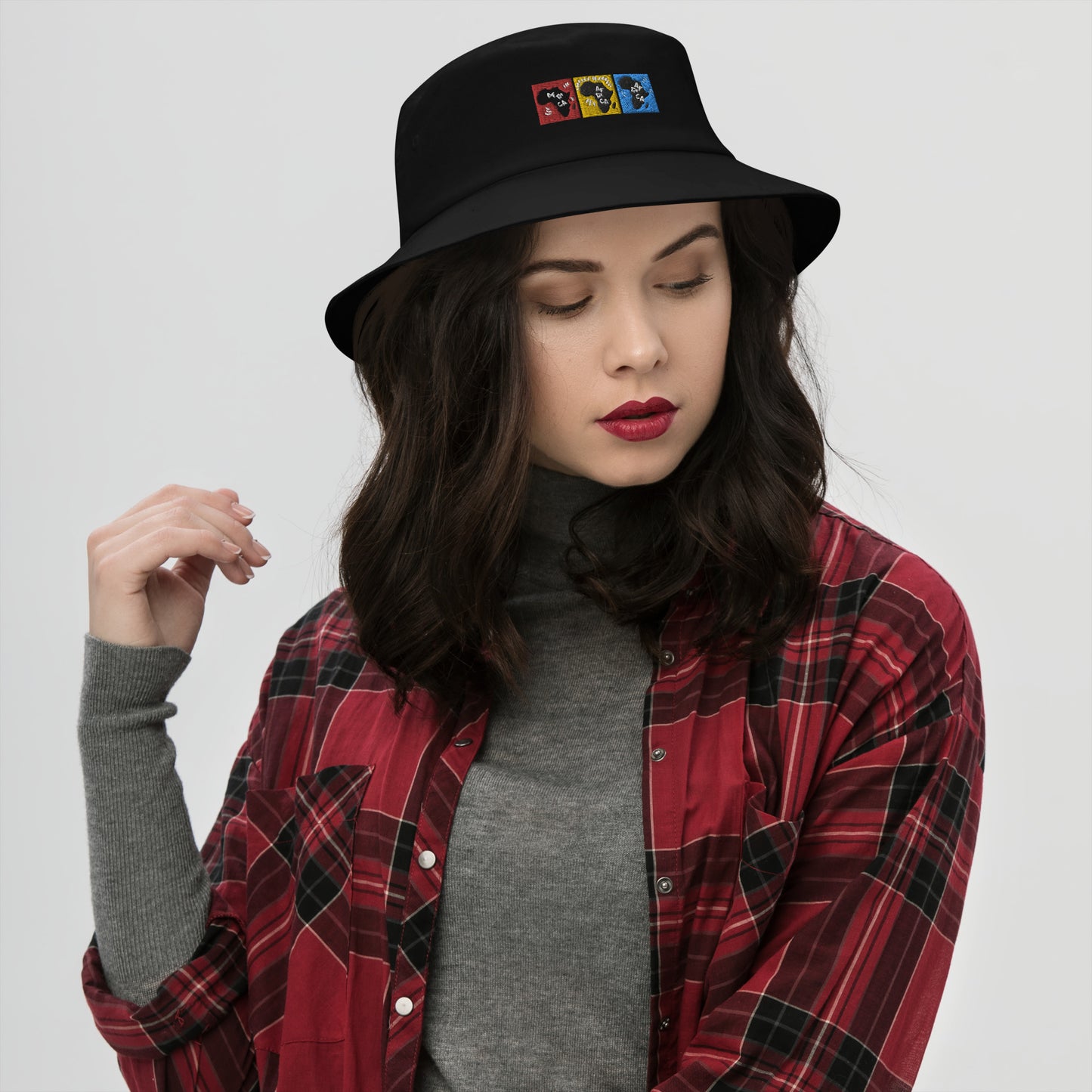 AFRICA PRIMARY Bucket Hat (Black)