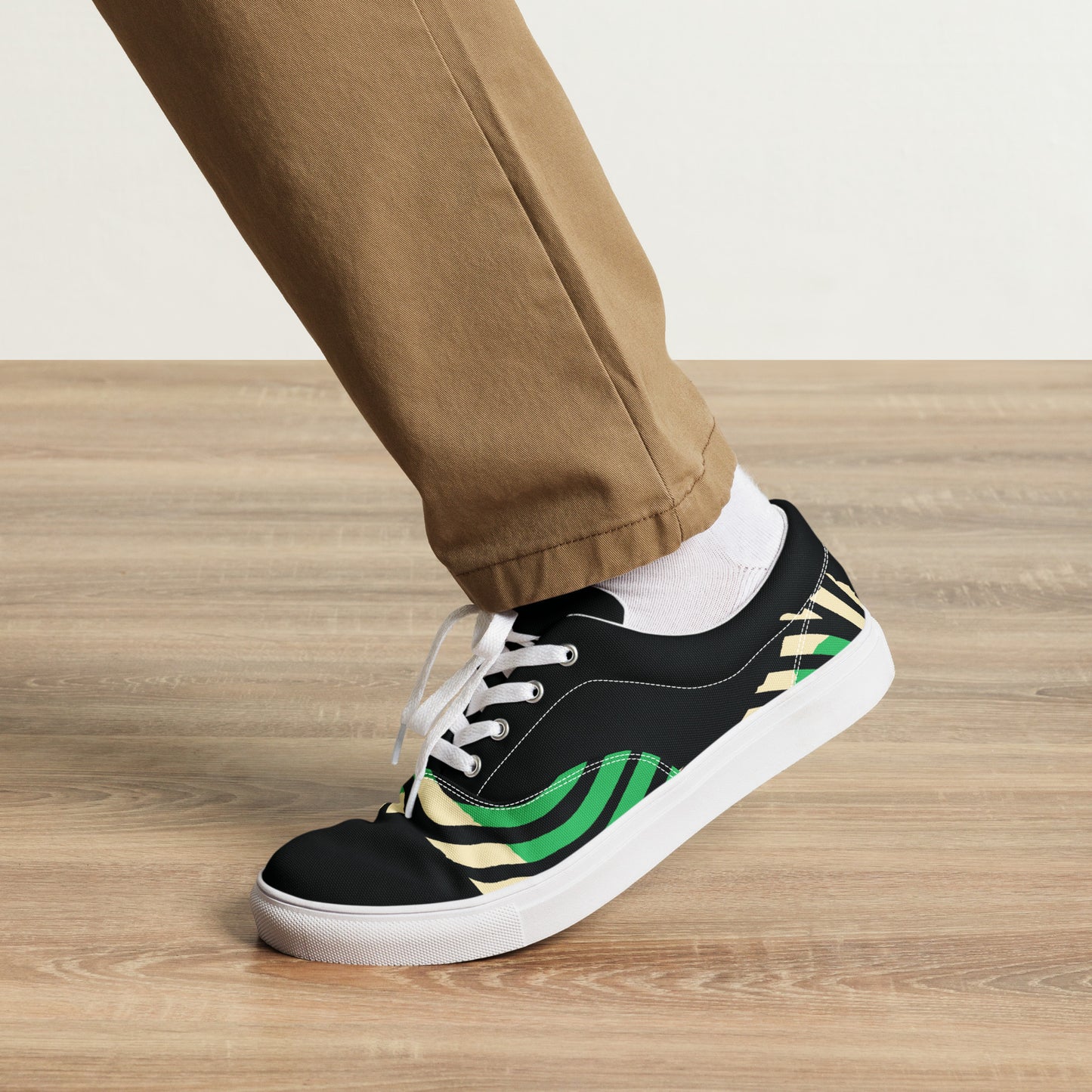 MAKE YOUR MARK Men’s Lace-Up Canvas Shoes