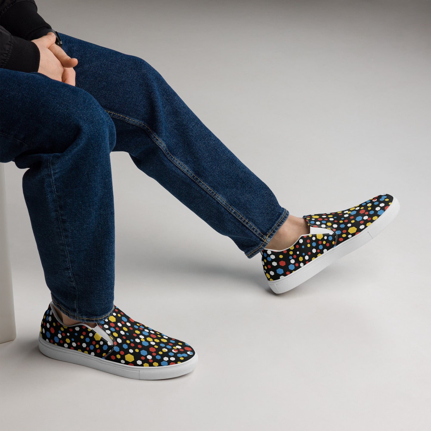 BLOOM Men’s Slip-On Canvas Shoes