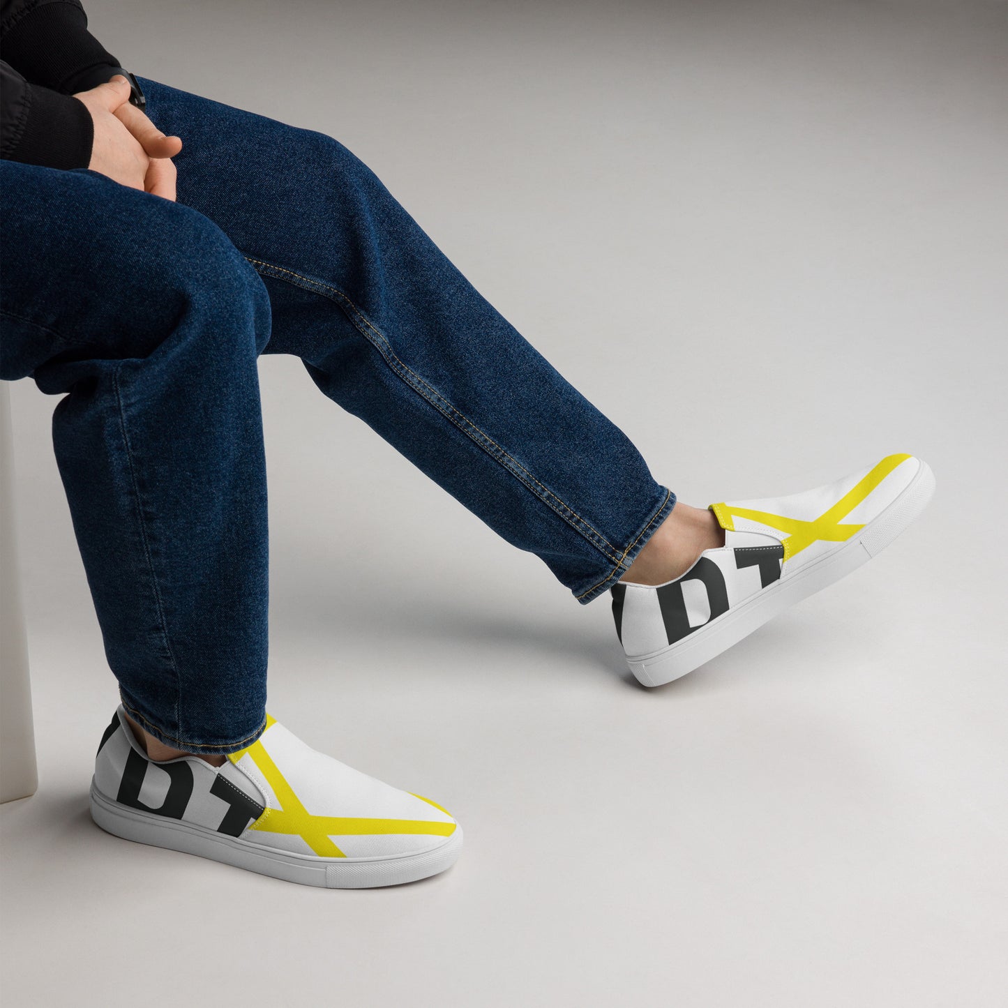 EGYPT Men’s Slip-On Canvas Shoes (White)