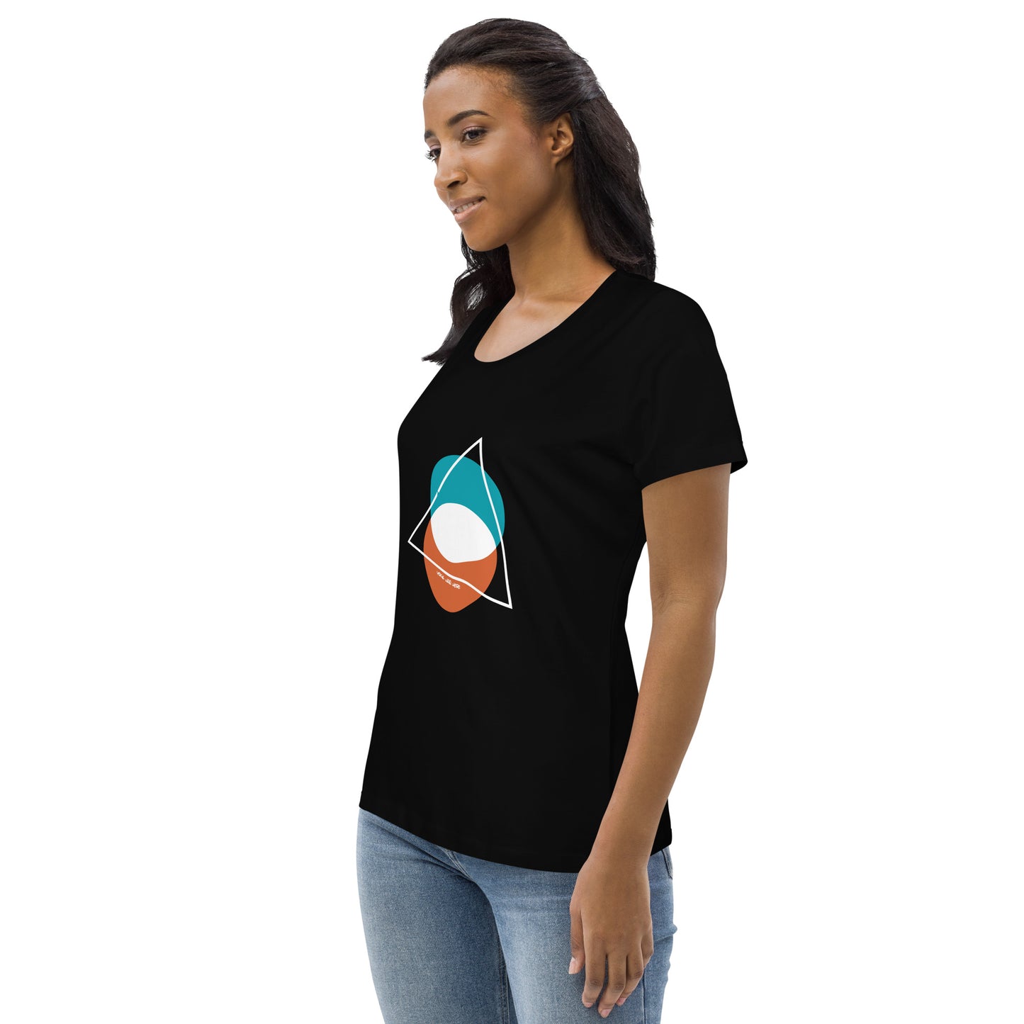 DYNAMIC Women's Tee