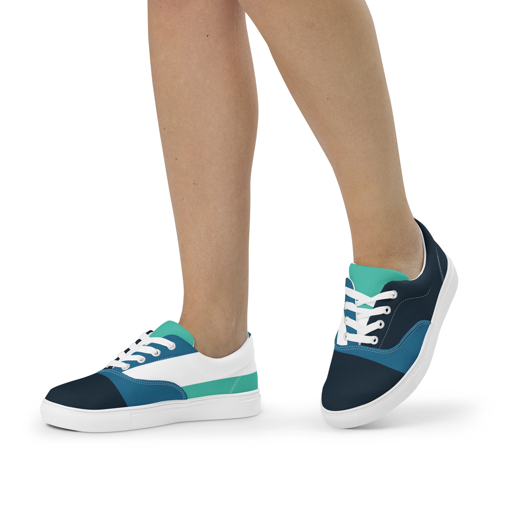 OCEAN DEPTHS Women’s Lace-Up Canvas Shoes - SOULSKY