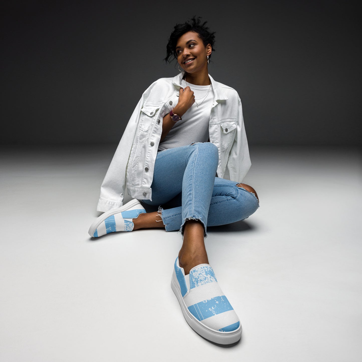 VICTORIOUS Women’s Slip-On Canvas Shoes