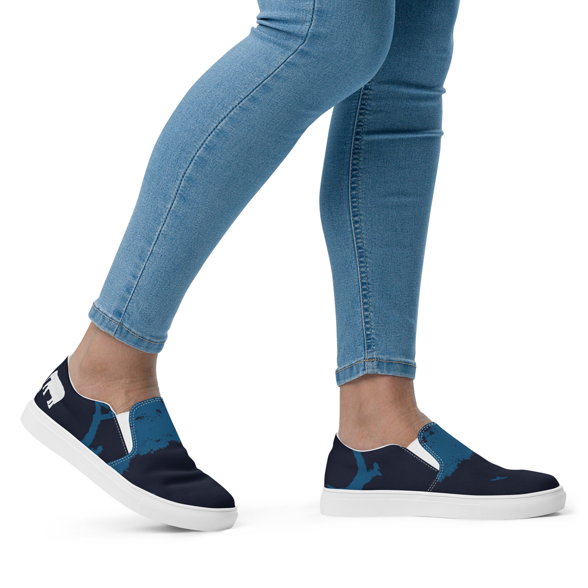 FAMILY Women’s Slip-On Canvas Shoes - SOULSKY