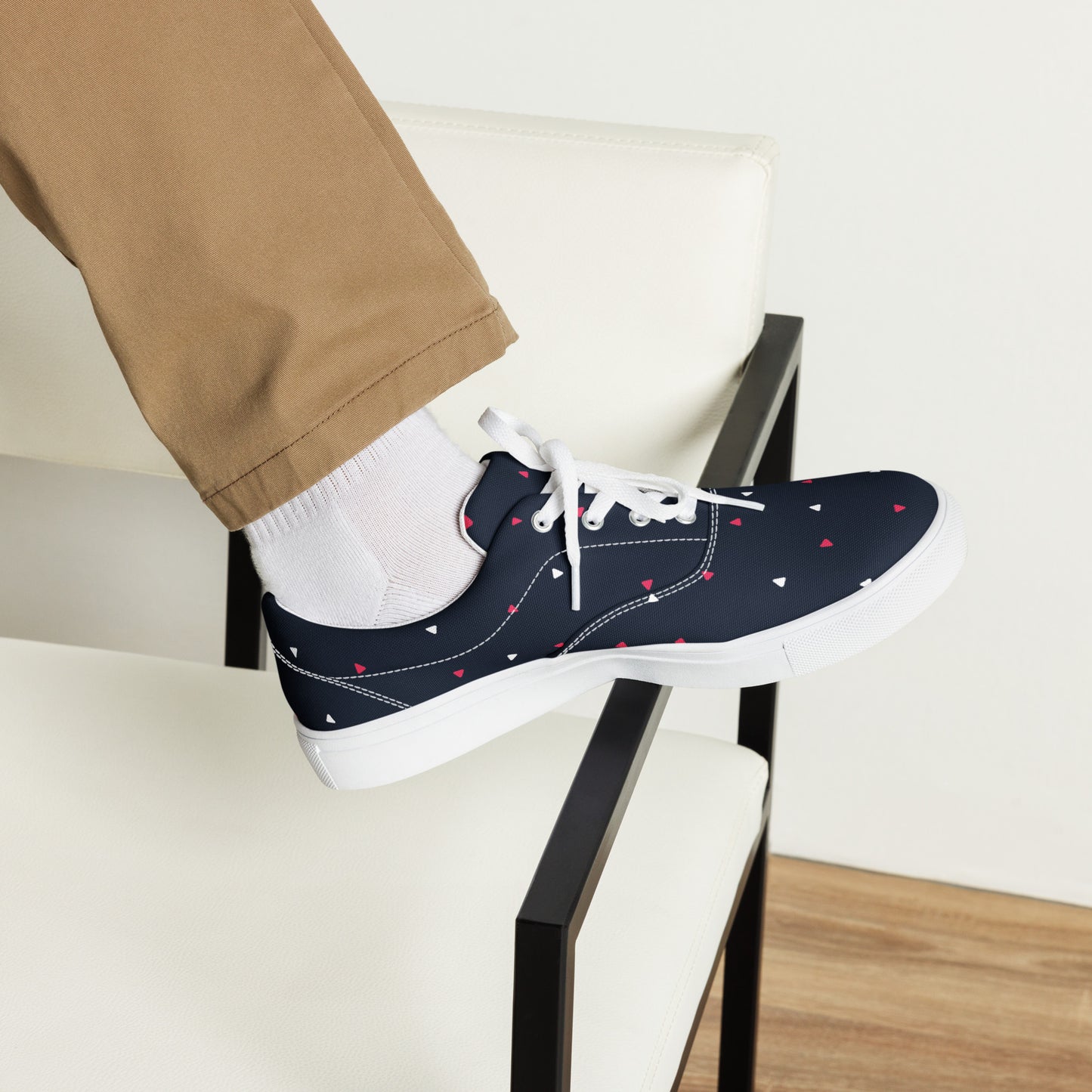 CELEBRATE GOOD TIMES Men’s Lace-Up Canvas Shoes