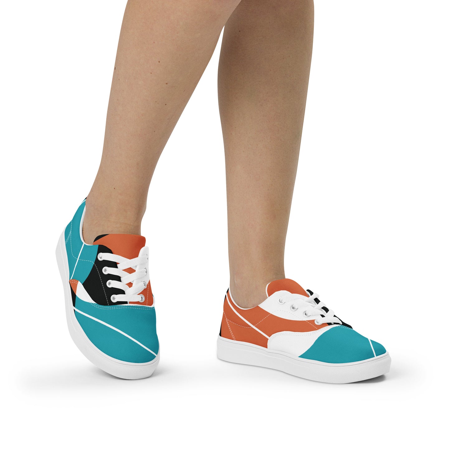 DYNAMIC Women’s Lace-Up Canvas Shoes