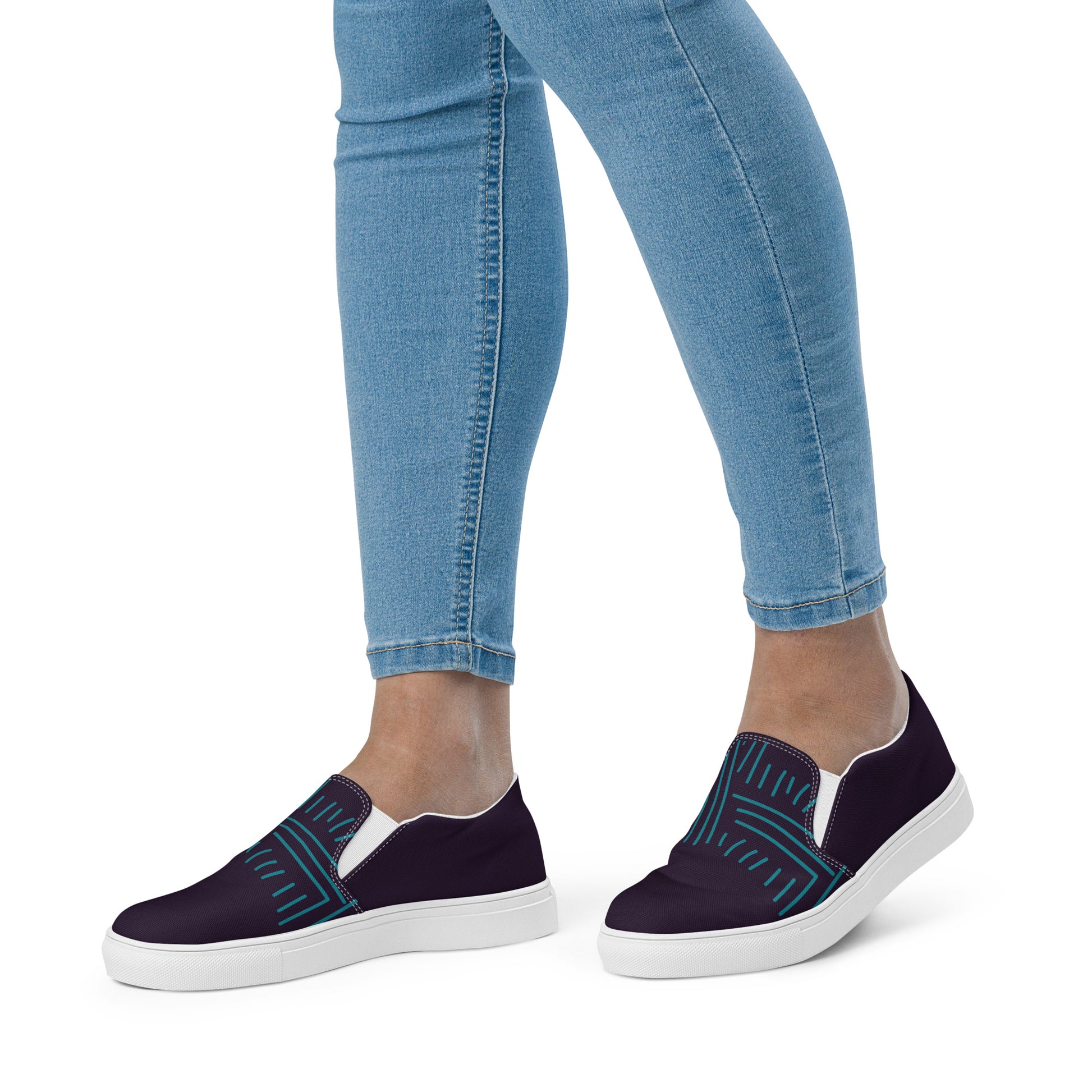 HOLY COW Women’s Slip-On Canvas Shoes - SOULSKY 